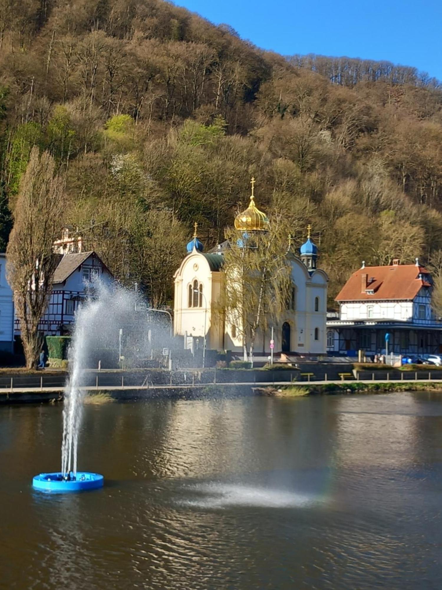 Ferienwohnung Im Roten Haus, Die Therme Ist Fusslaeufig In Wenigen Minuten Erreichbar Bad Ems Exterior foto